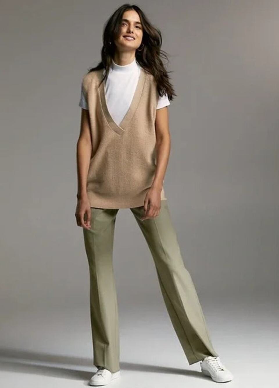 NEW Aritzia Babaton Sidney Tan Wool Cashmere Deep V Sweater Vest Top Size XXS